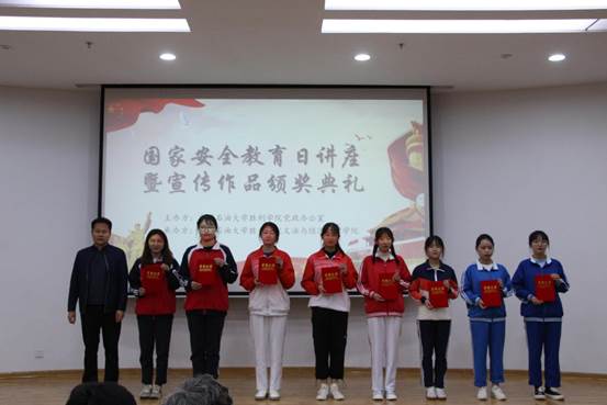 D1AA9CD5C1E773C0E274DD352A05999C